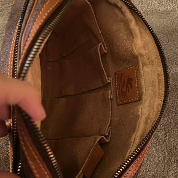 Vintage Etro Pouch in Classic Paisley and Leather - Picture 12 of 13